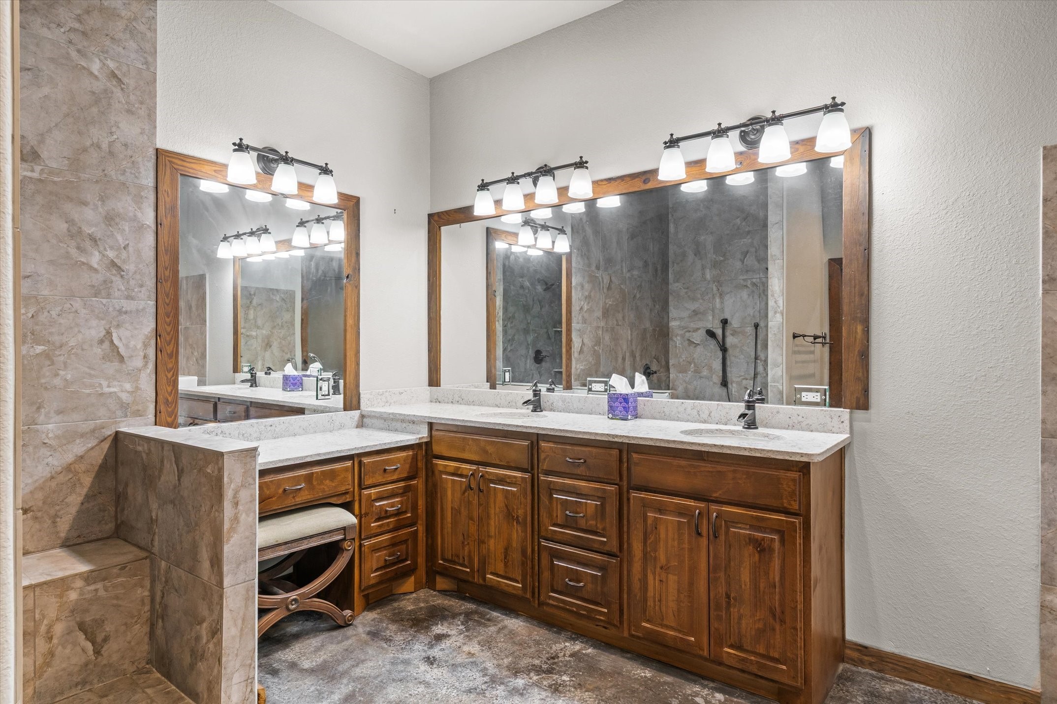 863 Vz County Road 1815 Grand Saline TX 75140