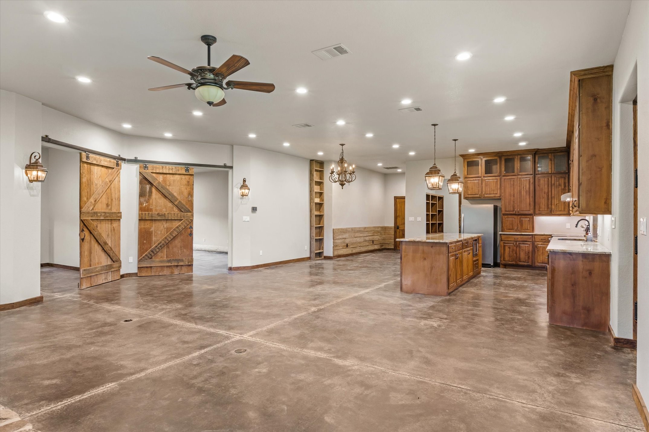 863 Vz County Road 1815 Grand Saline TX 75140