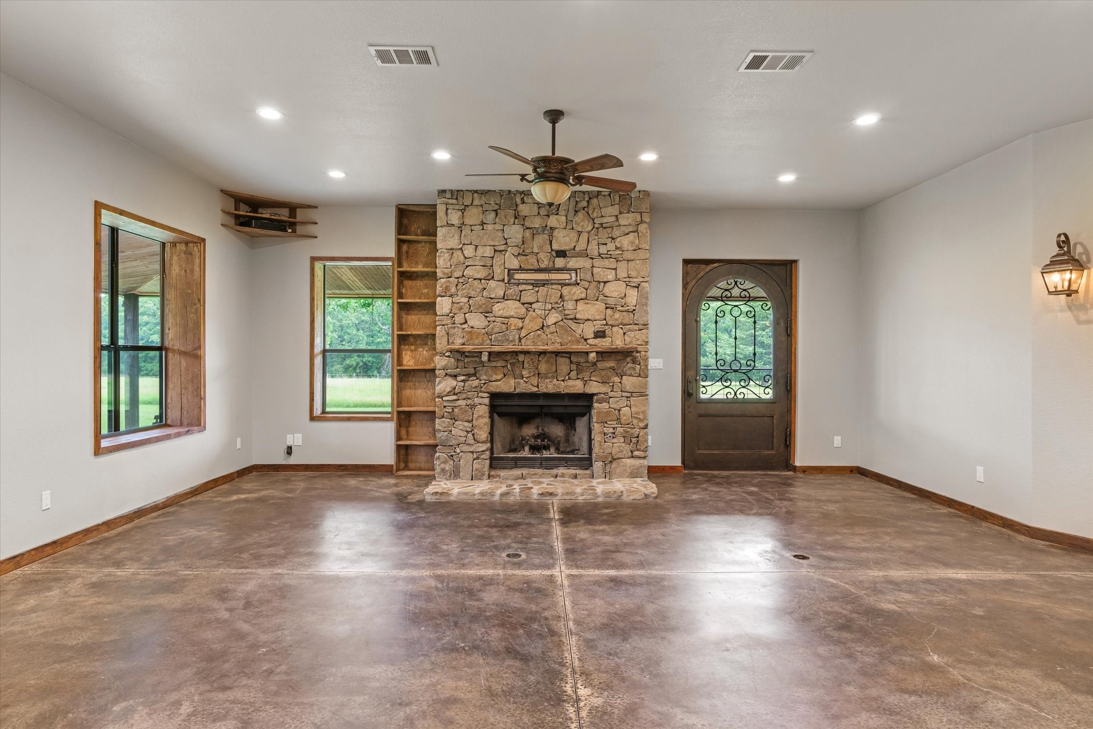 863 Vz County Road 1815 Grand Saline TX 75140