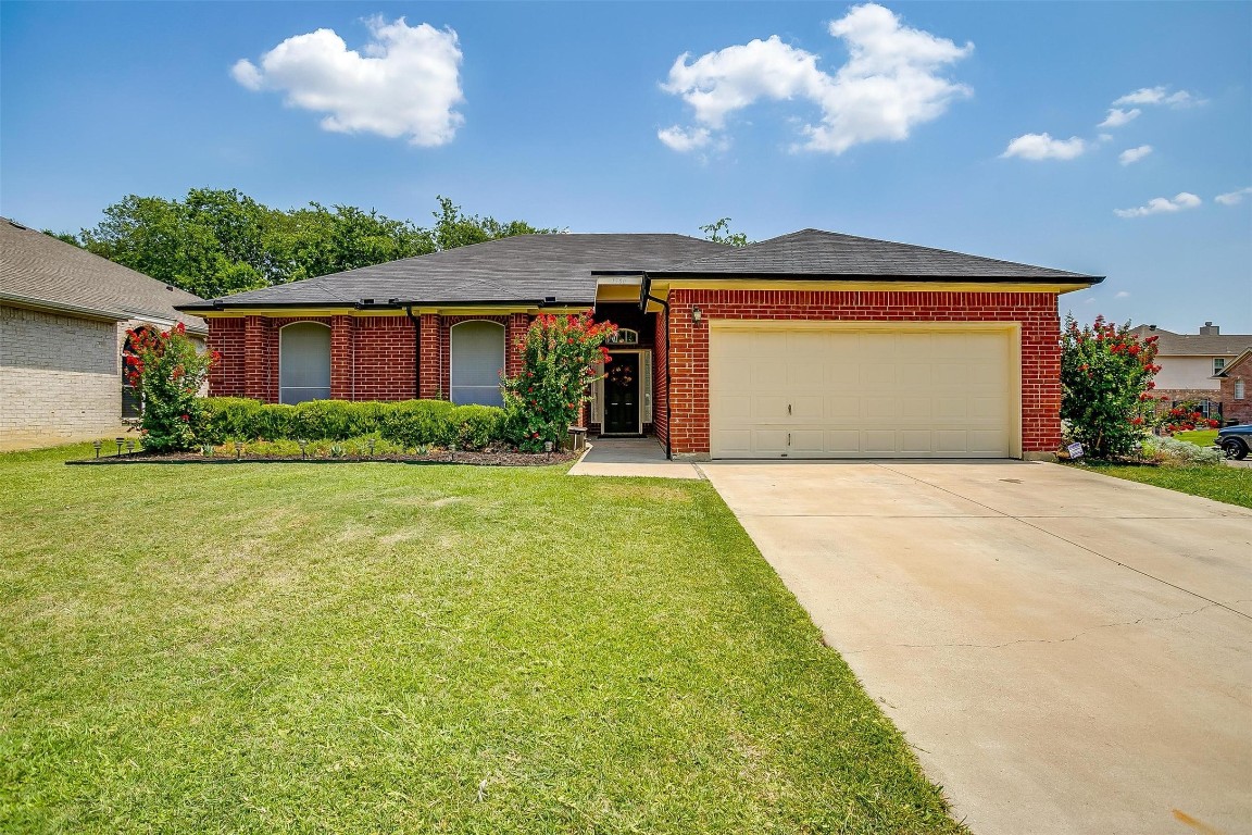 1500 Cheyenne Trail Mansfield TX 76063