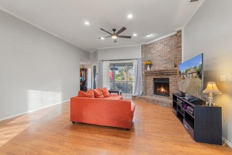 5422 Peninsula Way Garland TX 75043