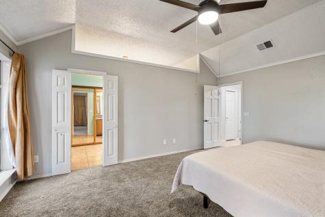 5422 Peninsula Way Garland TX 75043