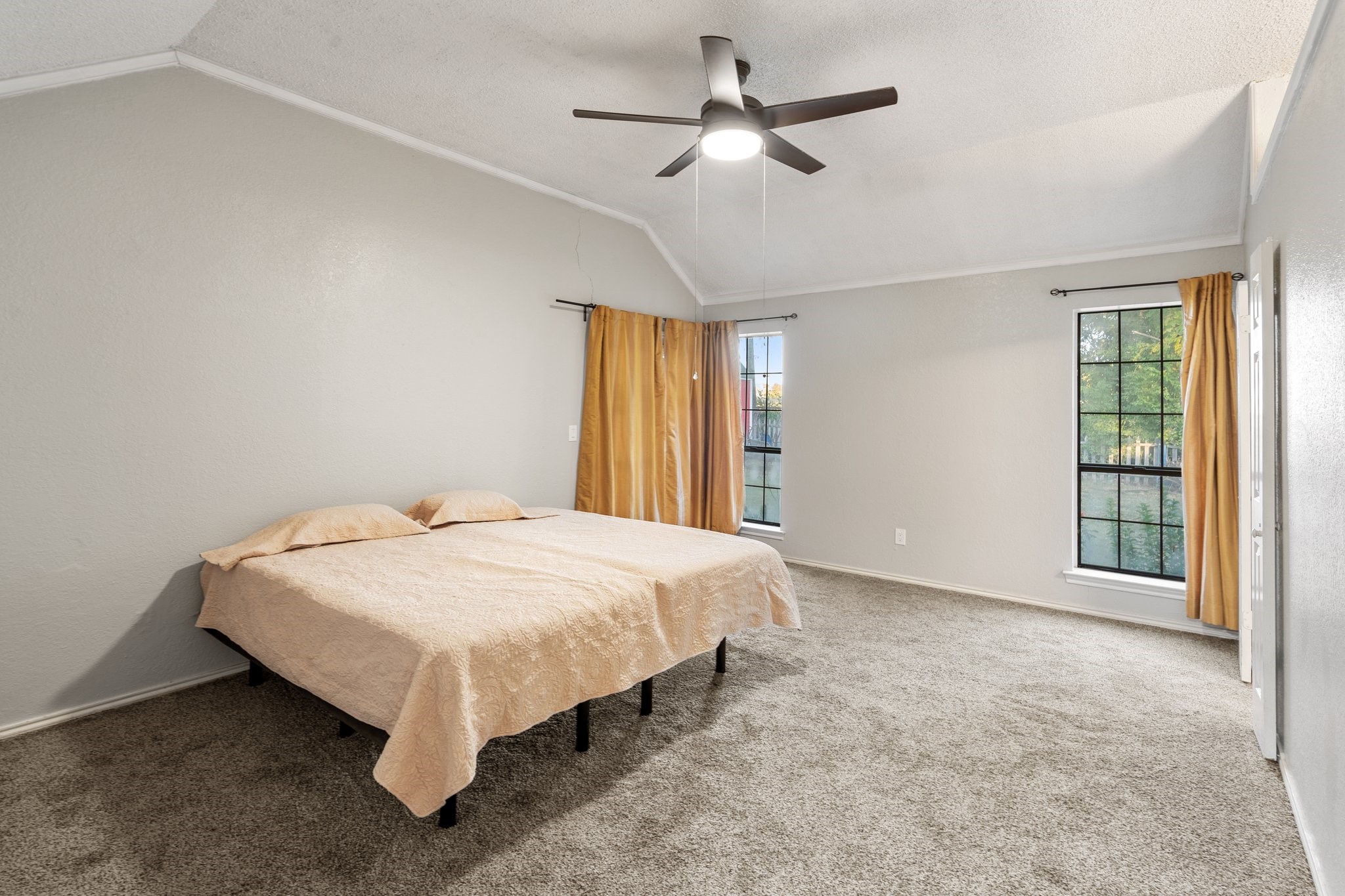 5422 Peninsula Way Garland TX 75043