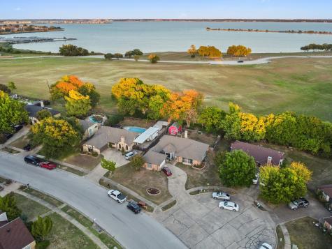 5422 Peninsula Way Garland TX 75043