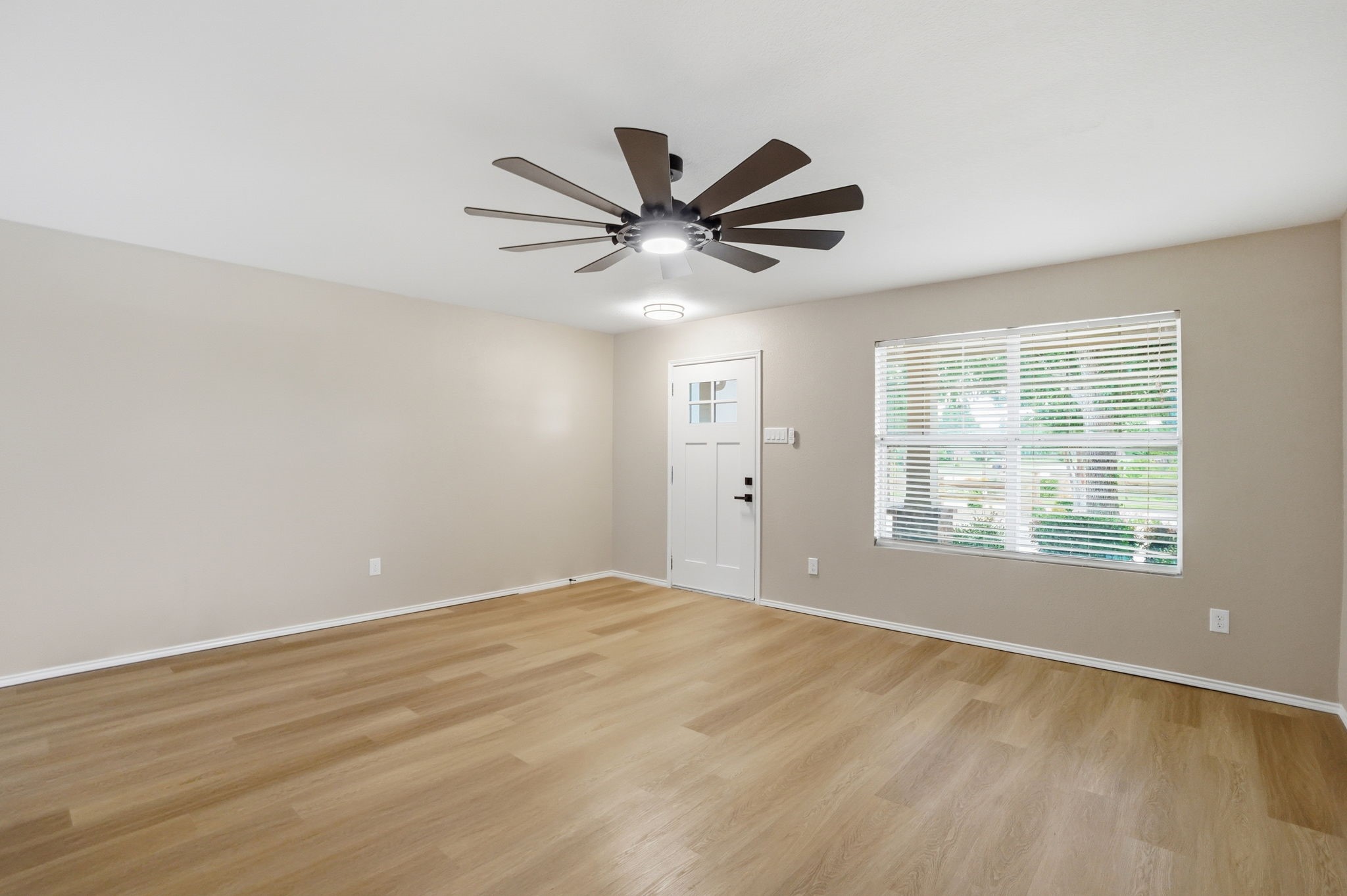 2900 Wakecrest Drive Fort Worth TX 76108