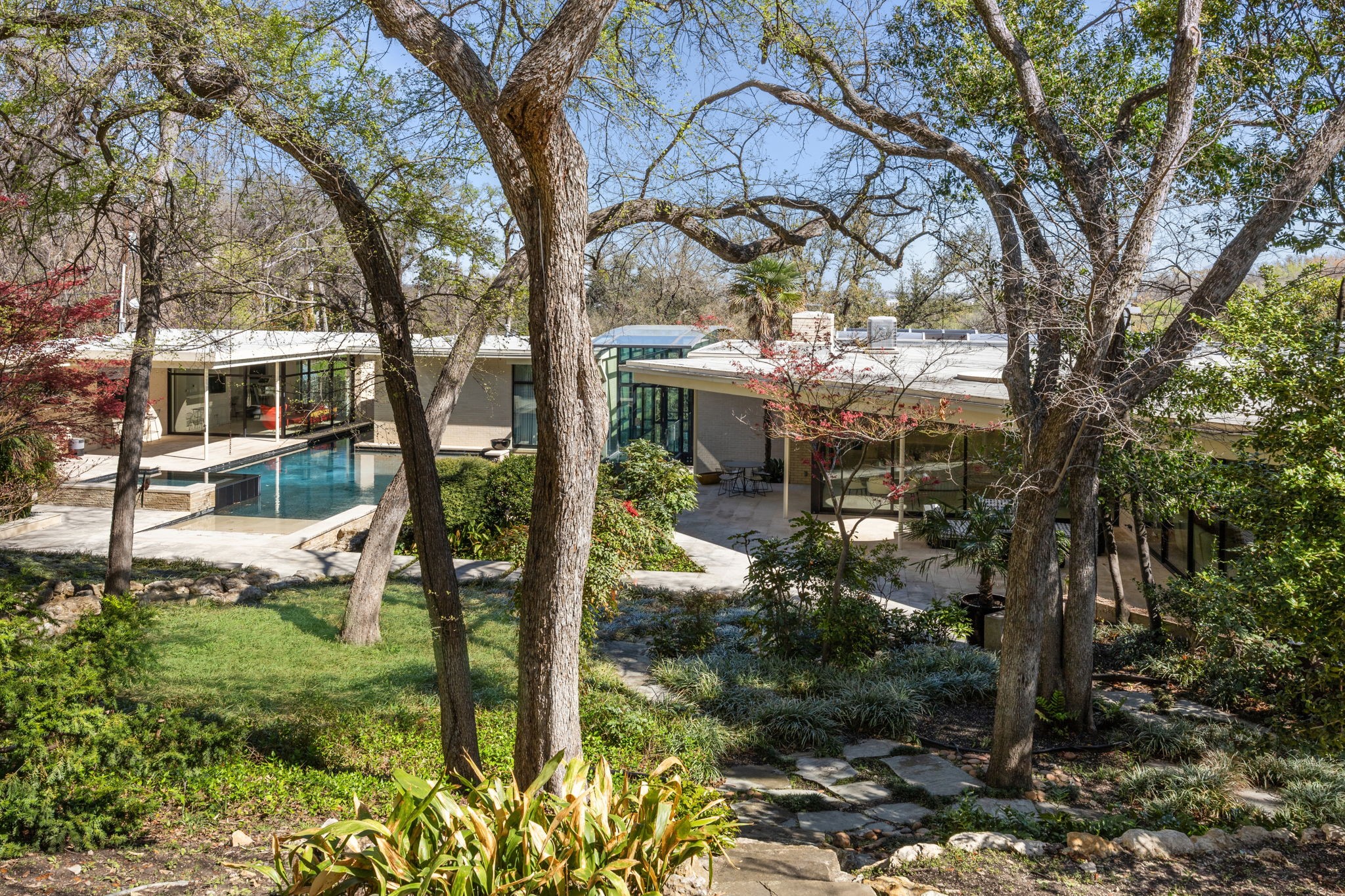 2100 Indian Creek Drive Westover Hills TX 76107