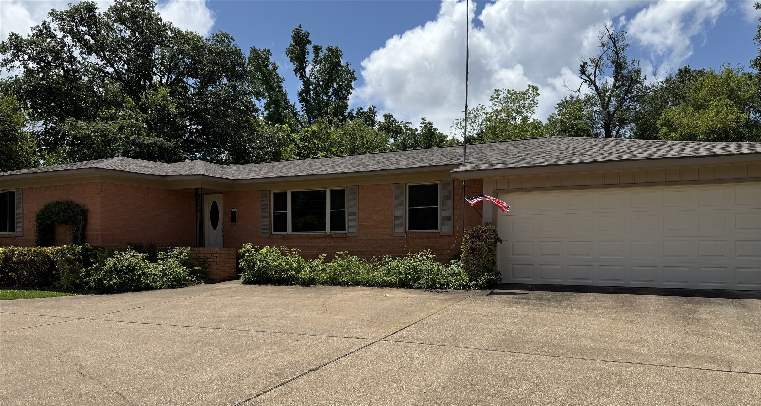 2015 E 5th Street Tyler TX 75701