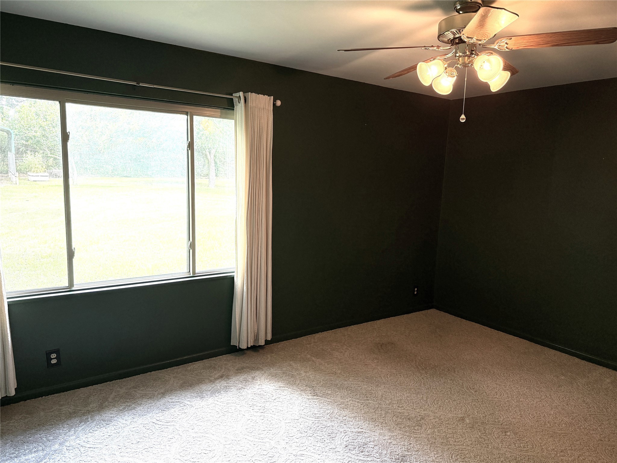 2015 E 5th Street Tyler TX 75701