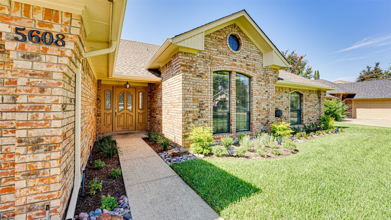 5608 Yacht Club Drive Rockwall TX 75032