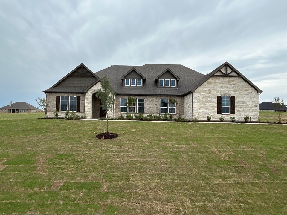 806 Valley Ridge Road Van Alstyne TX 75495