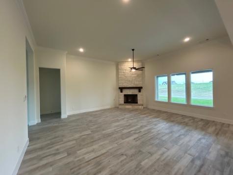 806 Valley Ridge Road Van Alstyne TX 75495