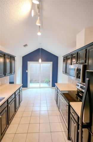 4048 La Costa Court Irving TX 75038