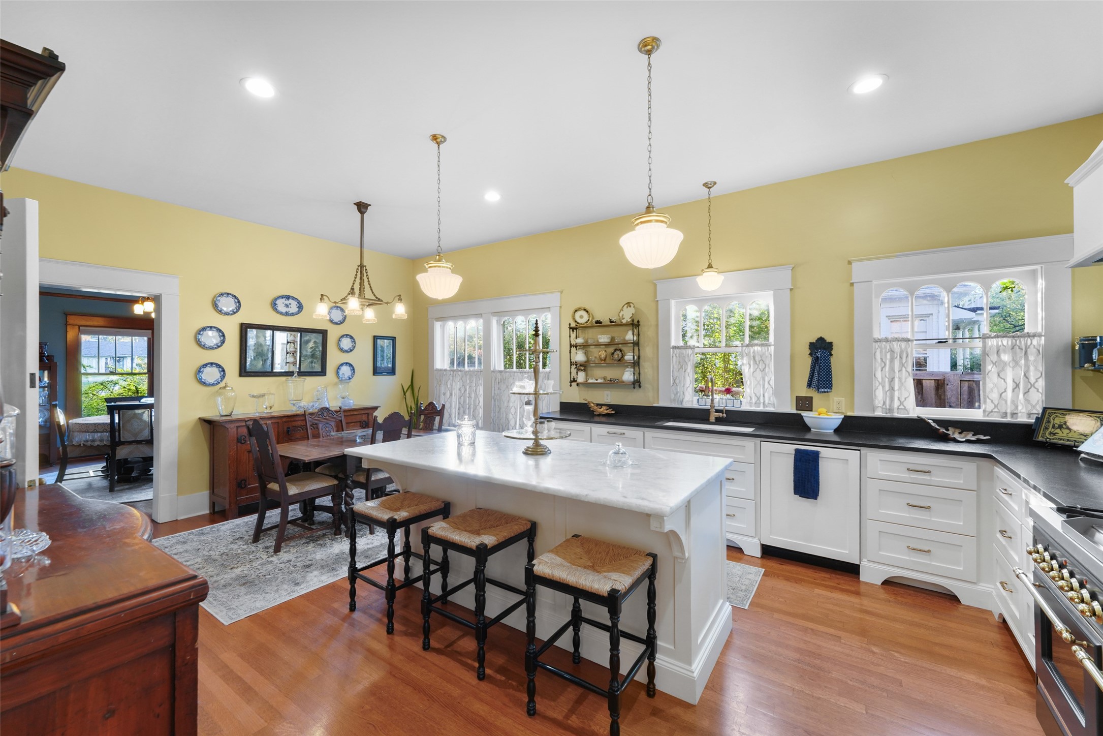 406 Griffith Avenue Terrell TX 75160