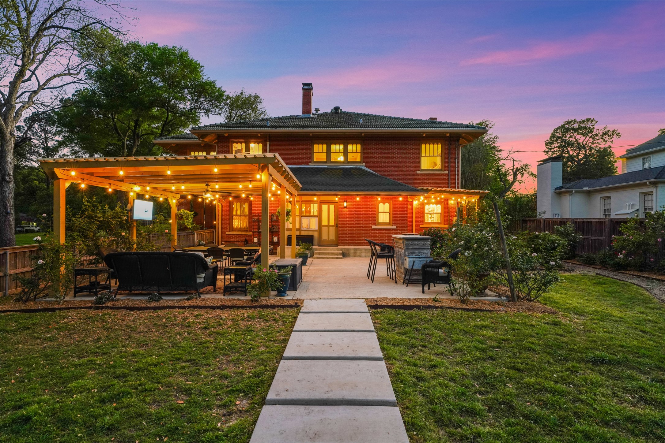 406 Griffith Avenue Terrell TX 75160