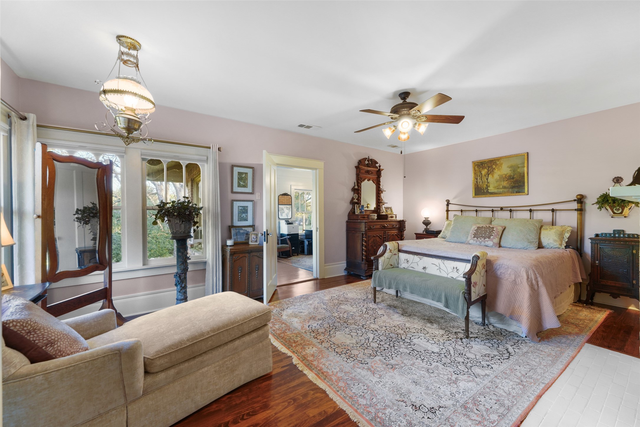 406 Griffith Avenue Terrell TX 75160