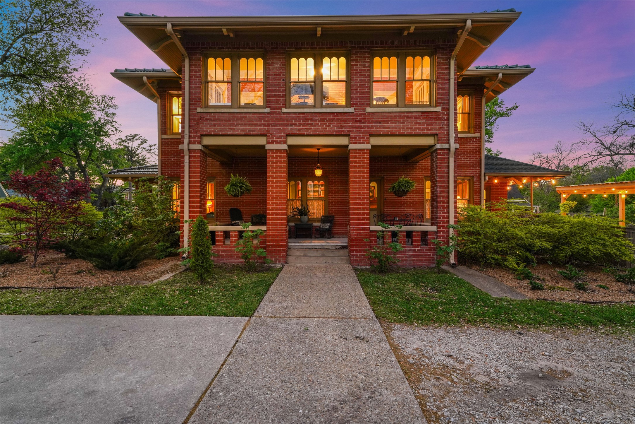 406 Griffith Avenue Terrell TX 75160