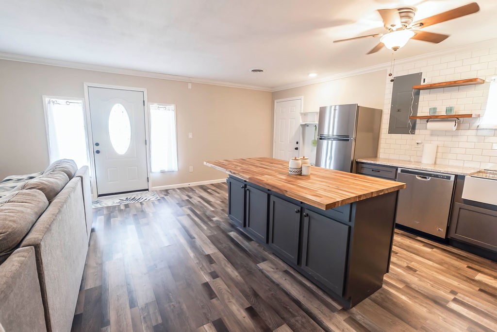 220 Comanche Trail Nocona TX 76255