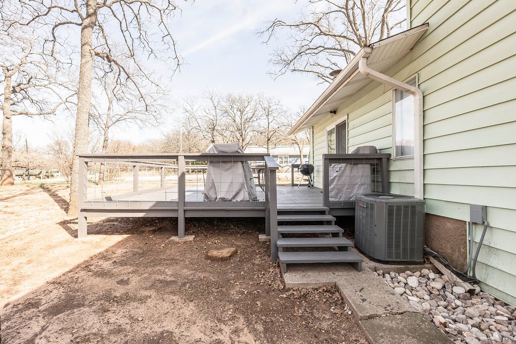 220 Comanche Trail Nocona TX 76255