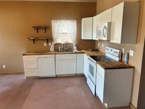 1013 Clay Street Nocona TX 76255