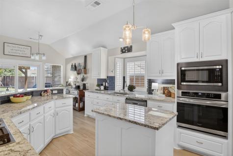 8502 Sawgrass Lane Rowlett TX 75089