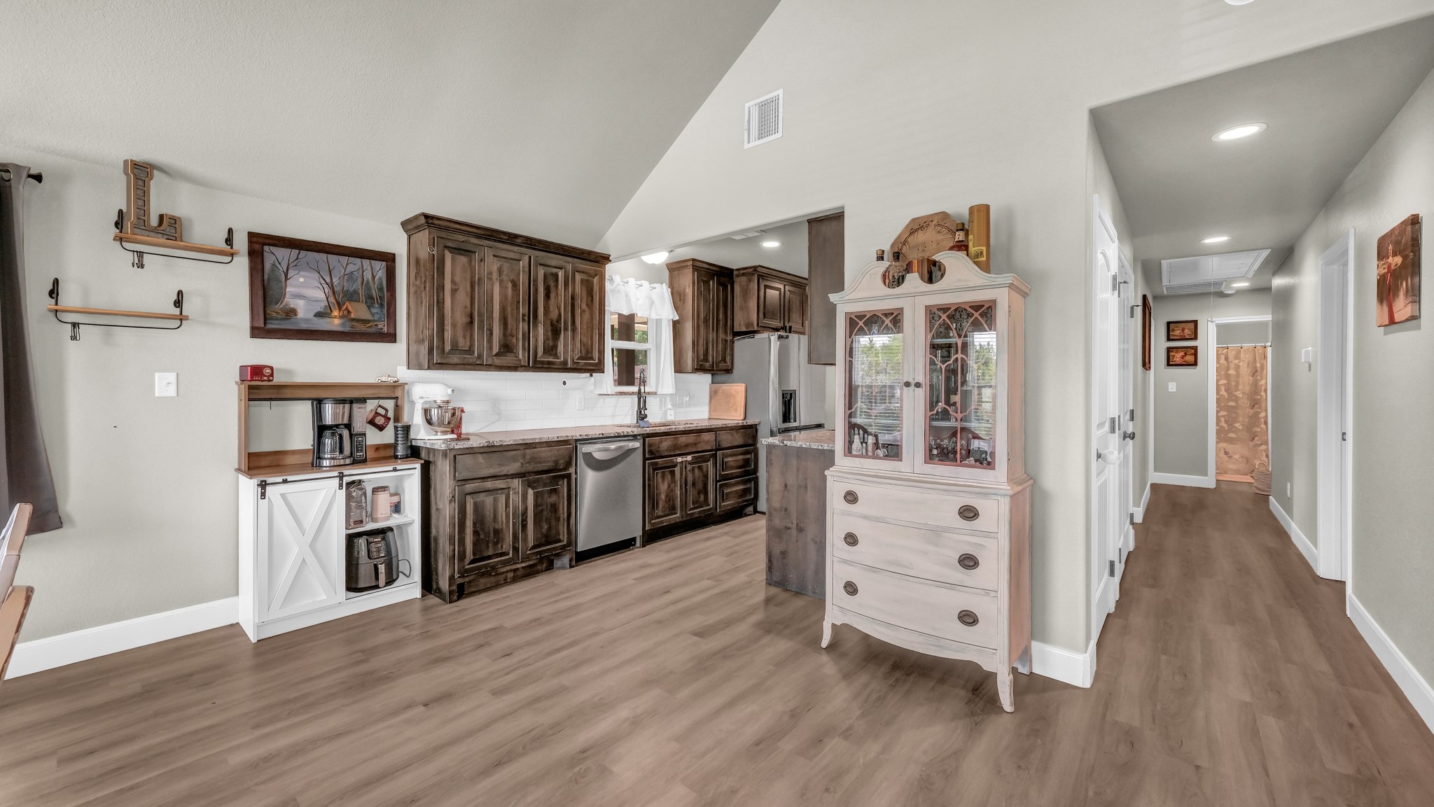 2806 San Gabriel Drive Granbury TX 76048