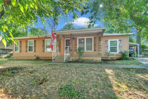 1504 S Cliff Street Decatur TX 76234