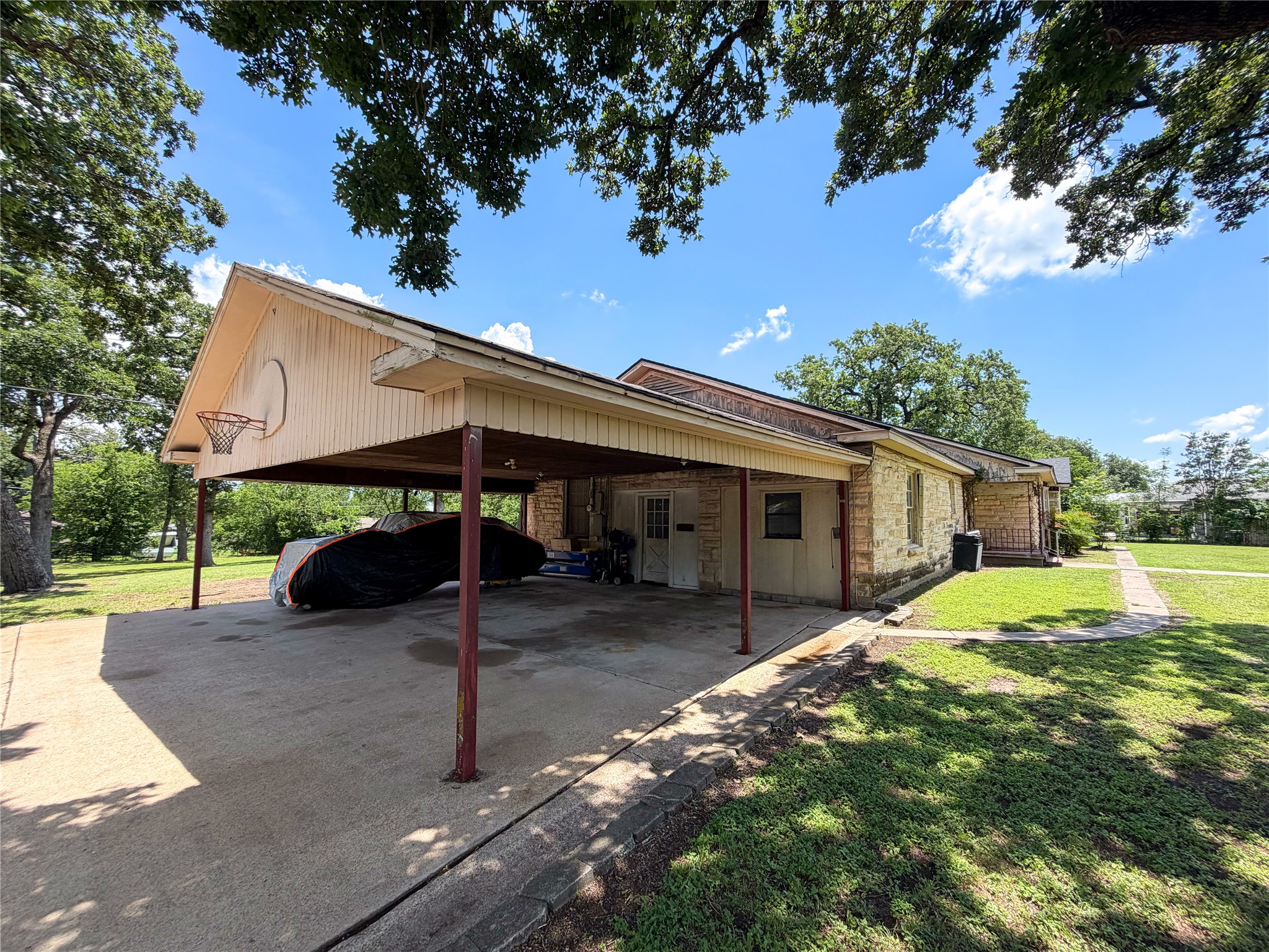1920 Crow Drive Waco TX 76705