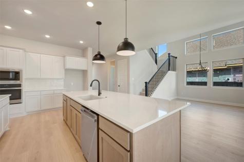 3575 Redbud Fower Trail Grand Prairie TX 76084