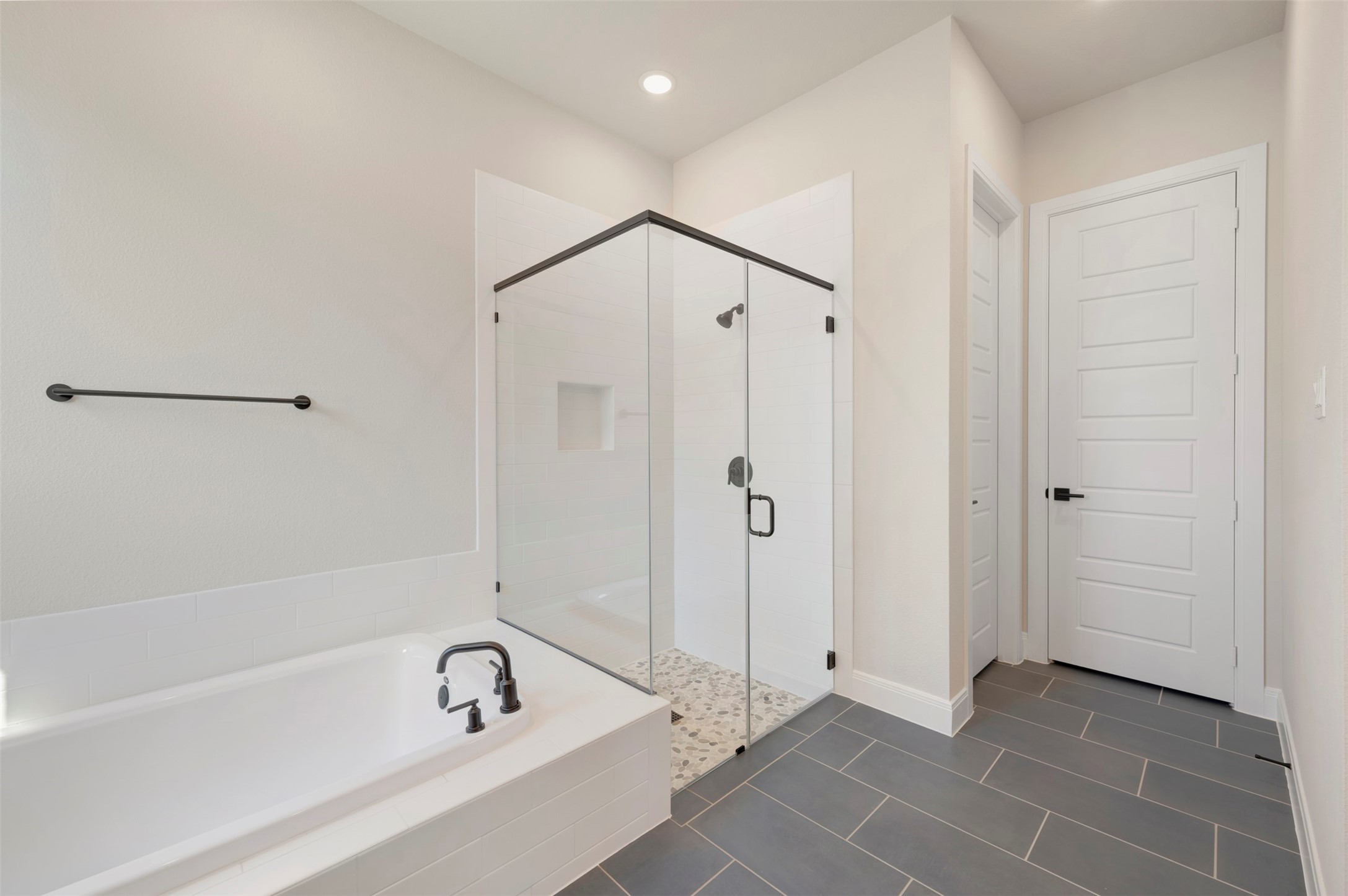 3575 Redbud Fower Trail Grand Prairie TX 76084