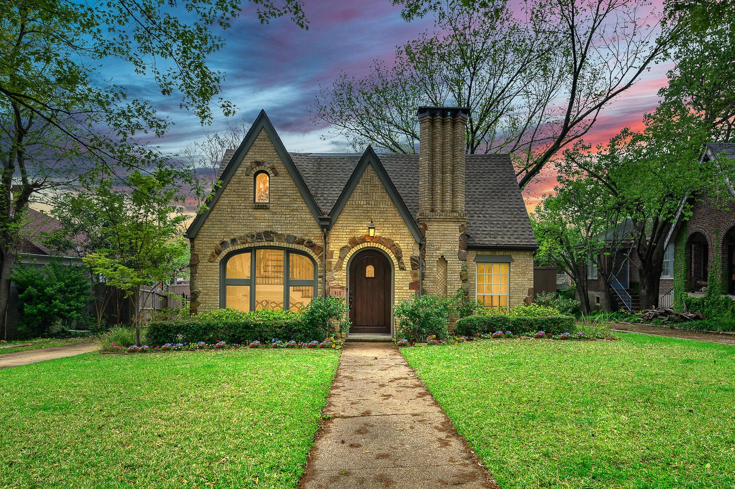 915 Cordova Street Dallas TX 75223