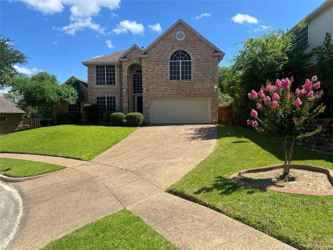 517 Cartgate Lane Grand Prairie TX 75052