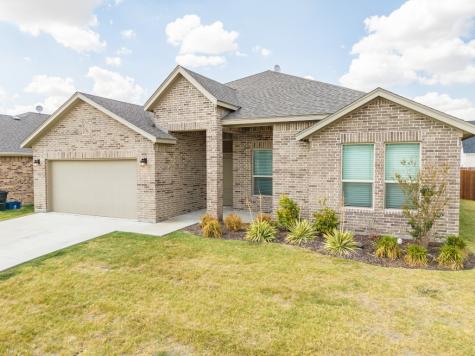 403 Stoneridge Drive Hillsboro TX 76645