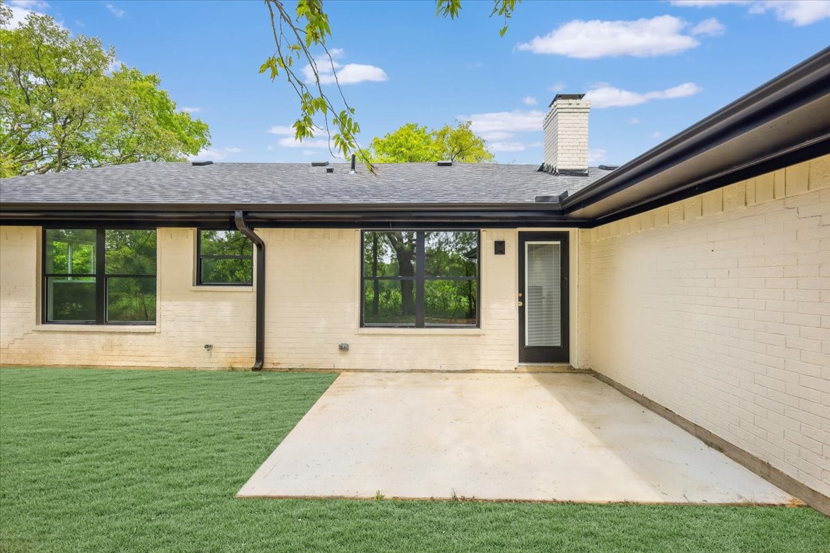 1518 E State Highway 56 Bonham TX 75418