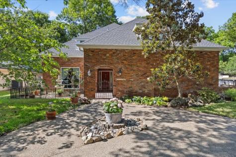 2528 Stone Creek Drive Plano TX 75075