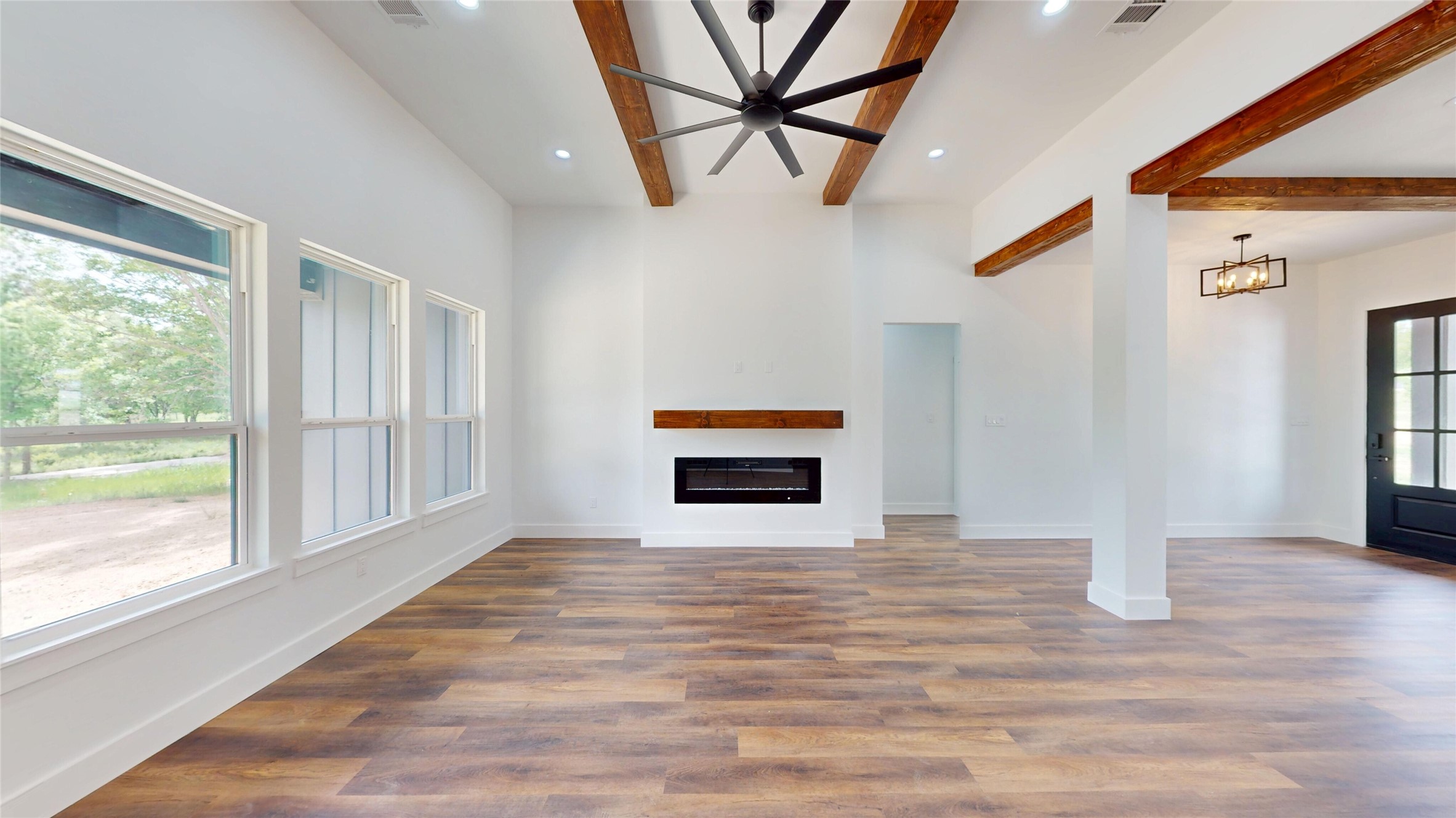 828 Quail Run Cleburne TX 76031