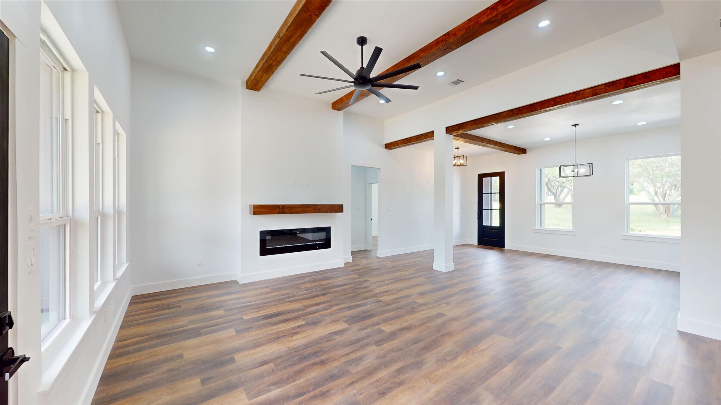 828 Quail Run Cleburne TX 76031