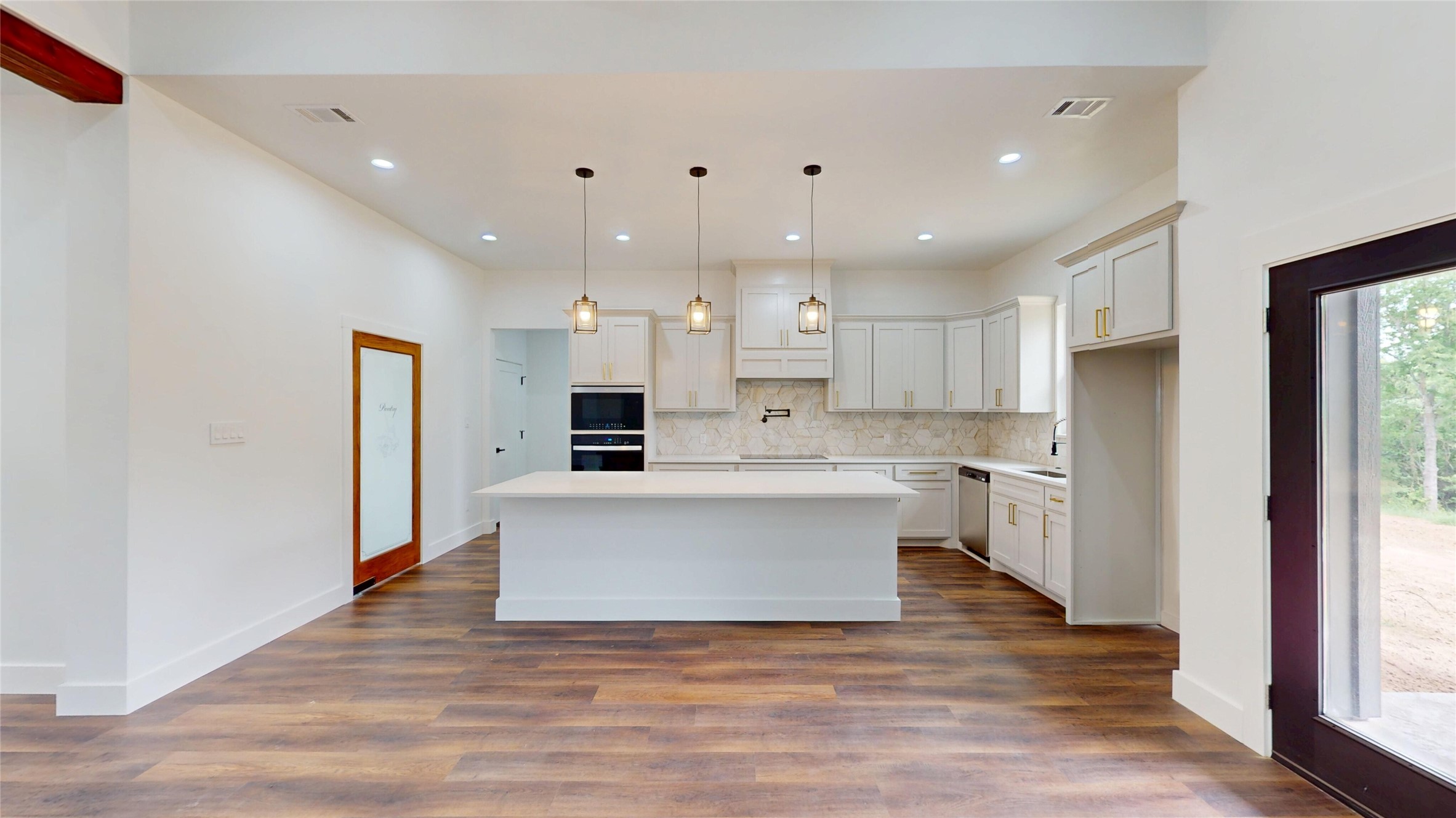 828 Quail Run Cleburne TX 76031