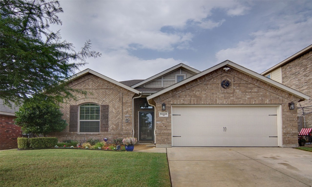 10425 Patron Trail Fort Worth TX 76108
