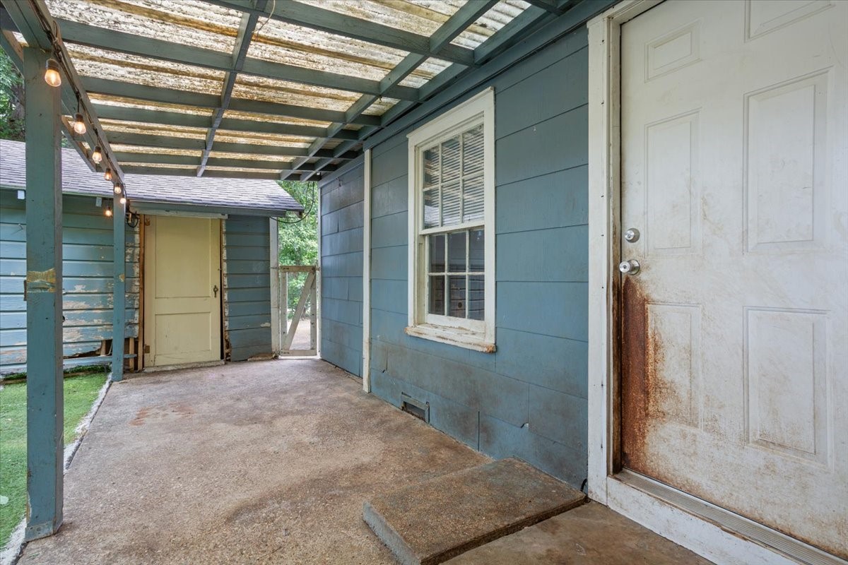 802 Avenue A Valley Mills TX 76689