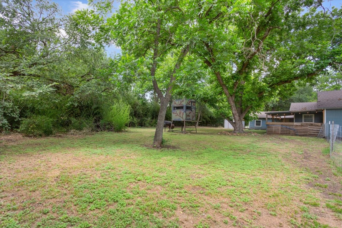802 Avenue A Valley Mills TX 76689