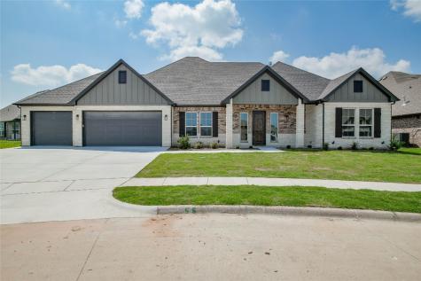 1042 Mickelson Drive Granbury TX 76048