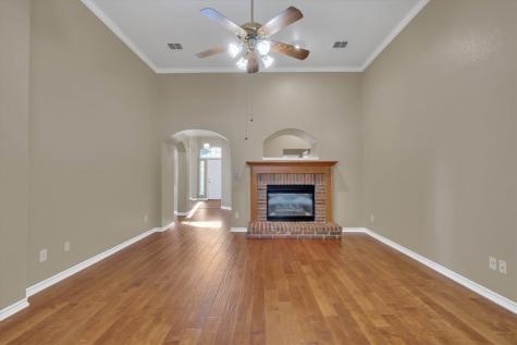 4213 Forestedge Drive Grand Prairie TX 75052