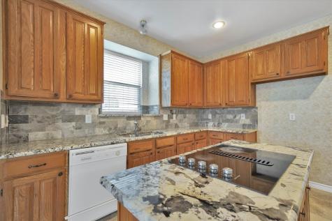 4213 Forestedge Drive Grand Prairie TX 75052