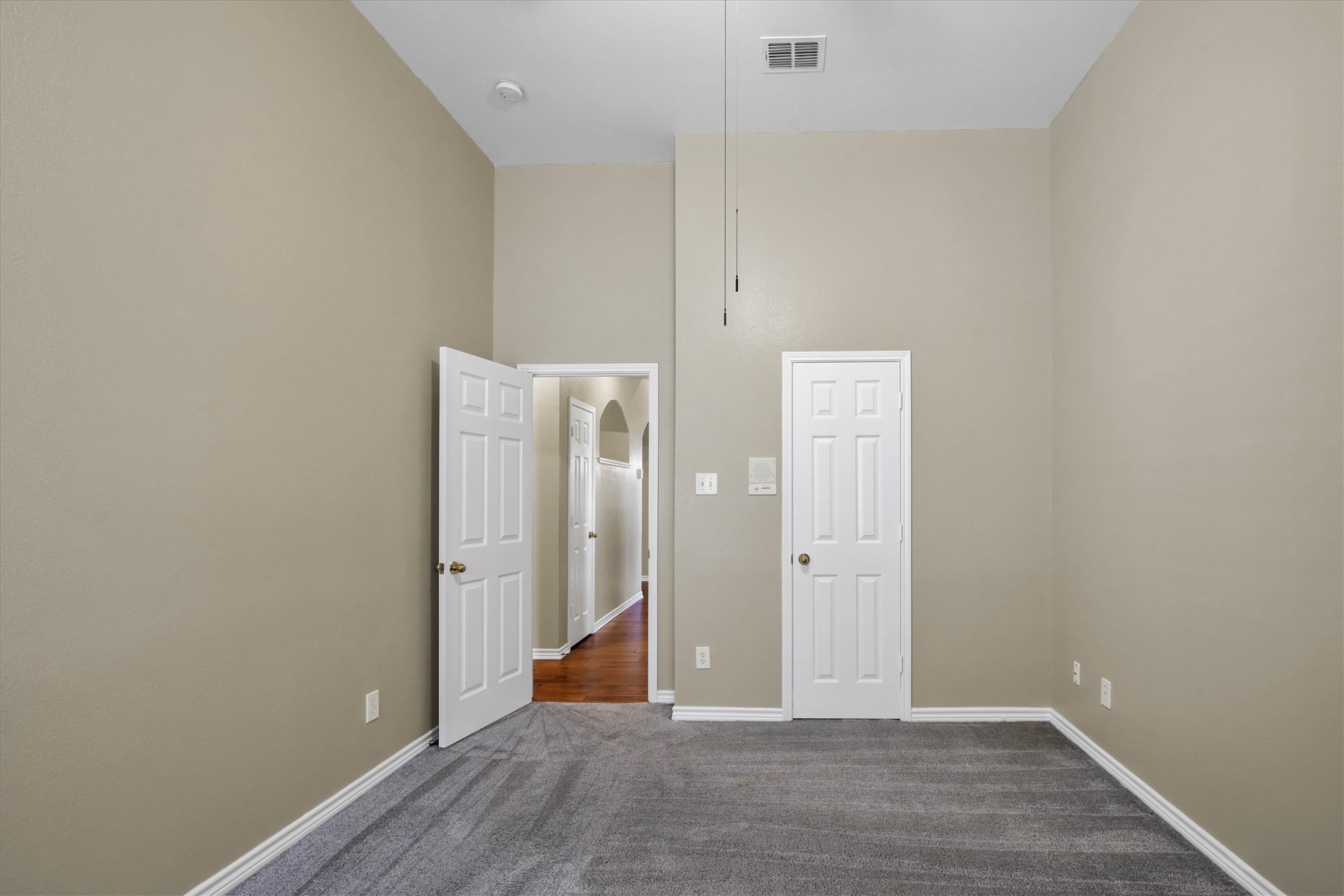 4213 Forestedge Drive Grand Prairie TX 75052