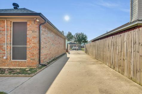 4213 Forestedge Drive Grand Prairie TX 75052