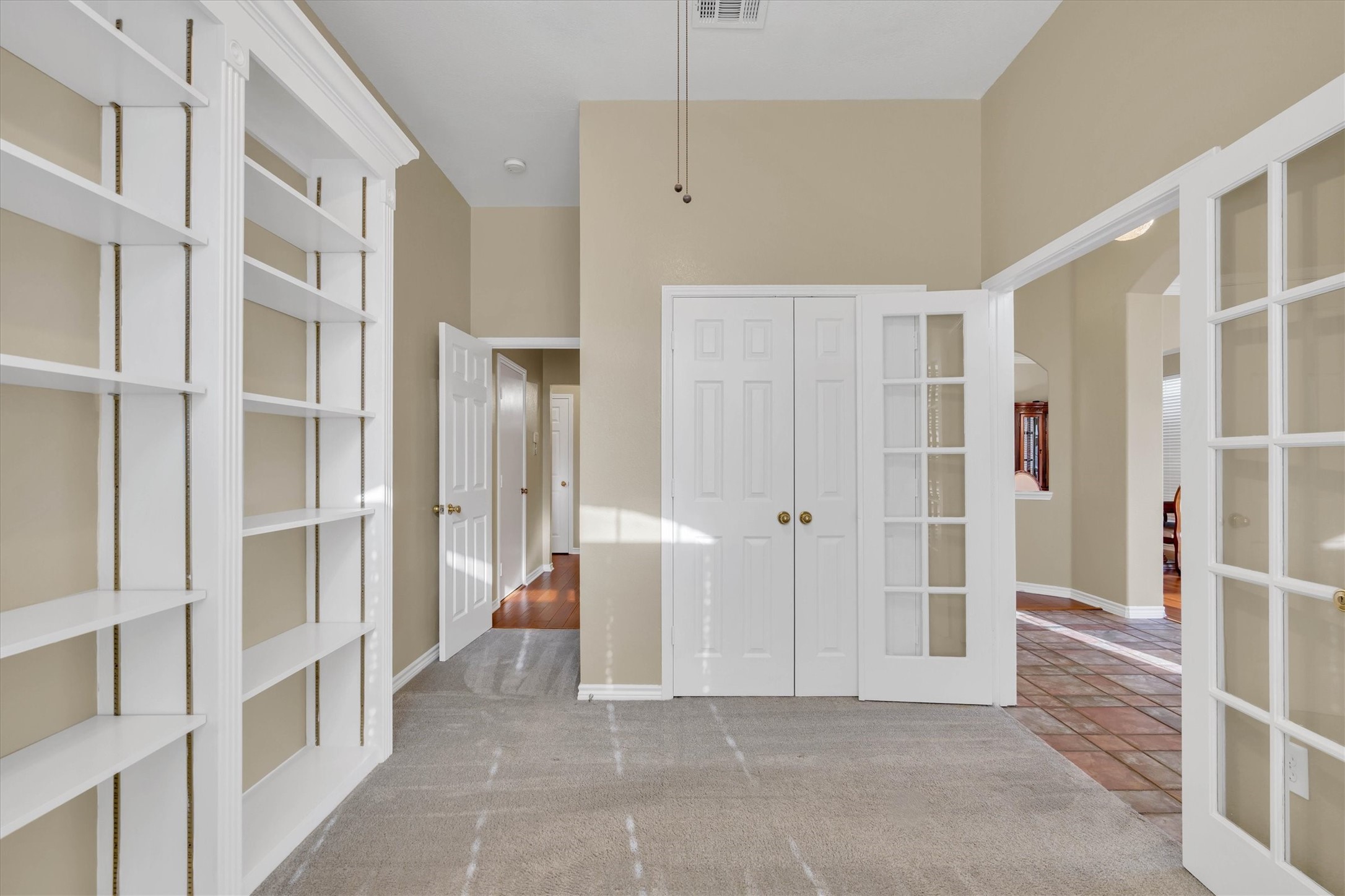 4213 Forestedge Drive Grand Prairie TX 75052