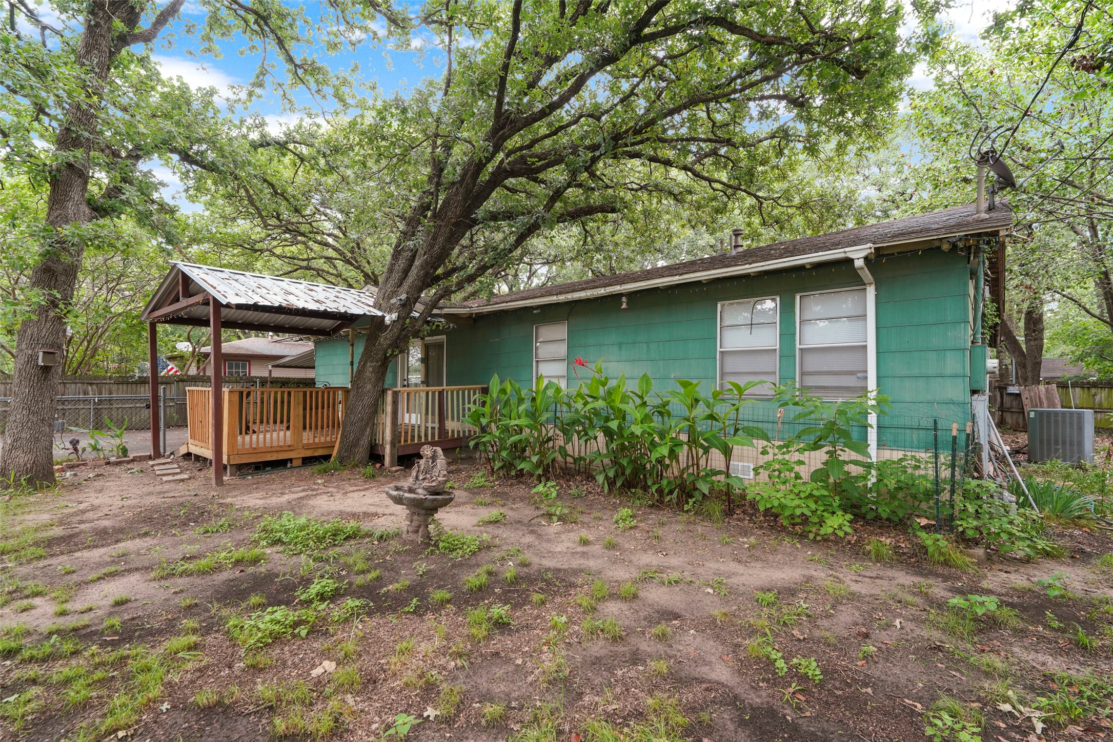 3016 Deep Well Road Balch Springs TX 75180