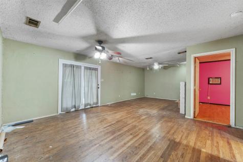 3016 Deep Well Road Balch Springs TX 75180