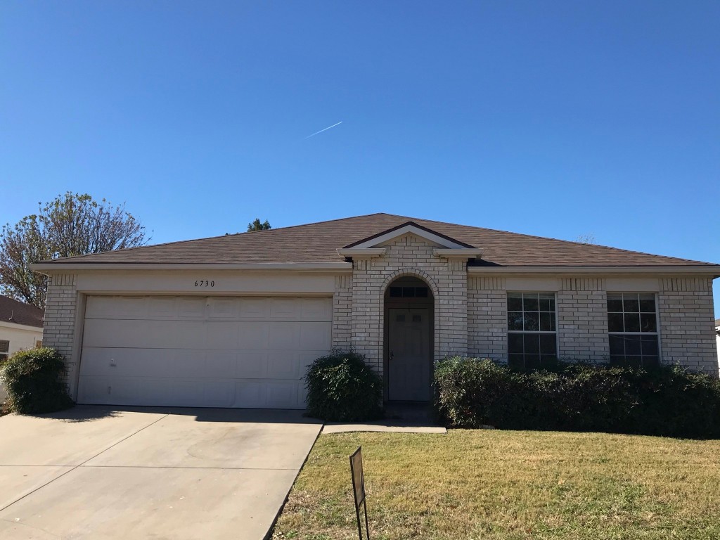 6730 Meadowcrest Drive Arlington TX 76002