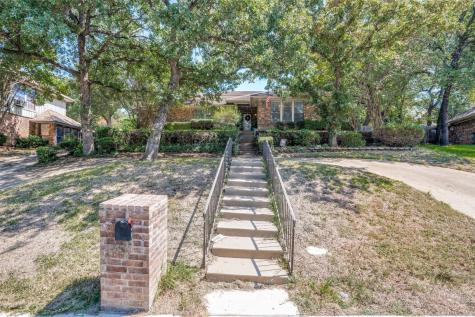 3811 Yachtclub Drive Arlington TX 76016